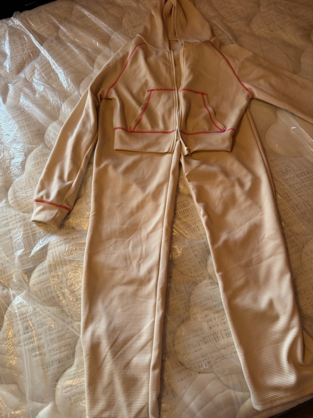 2-piece set cropped hoodie Jacket with Pink Stitching